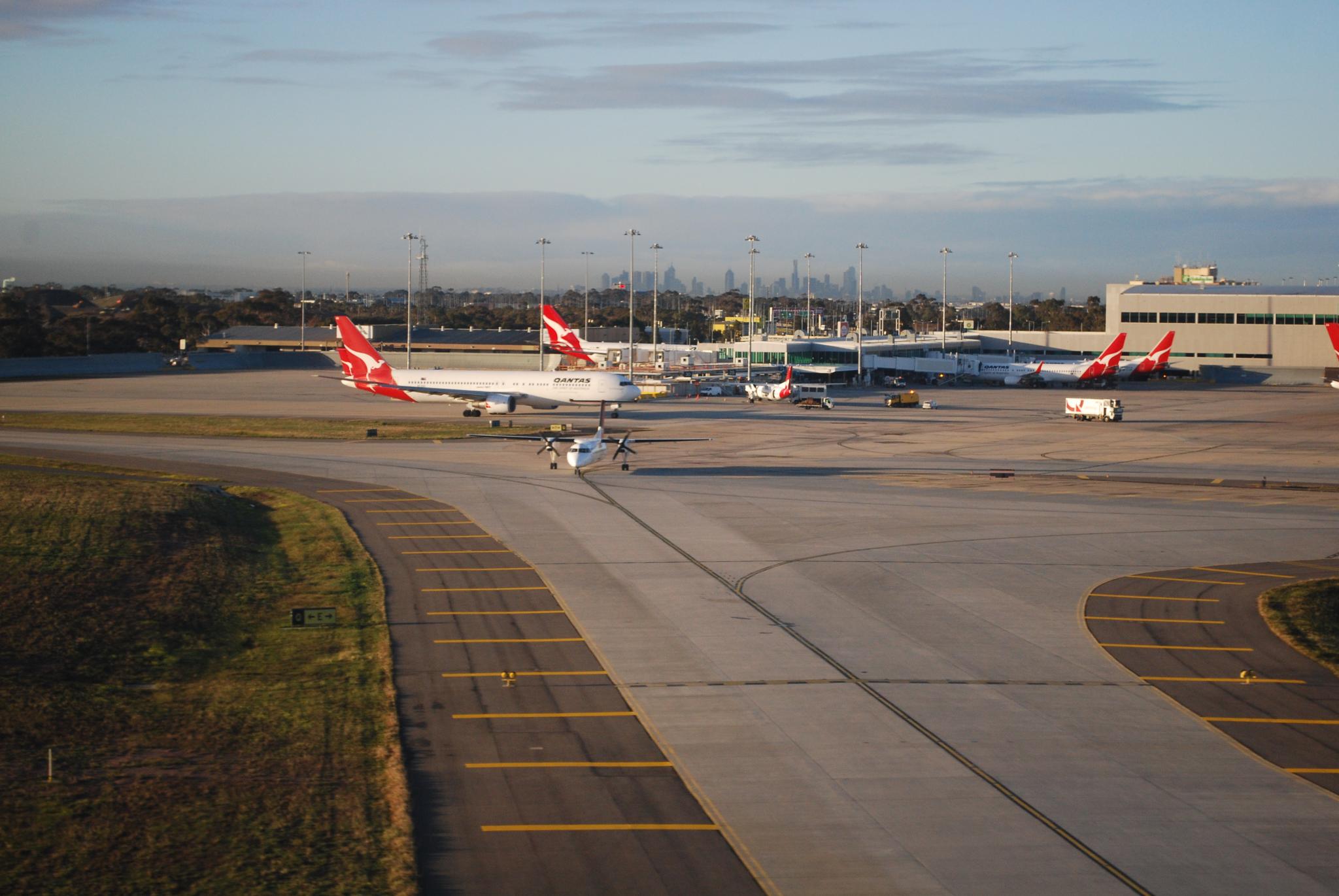 travel sim melbourne airport